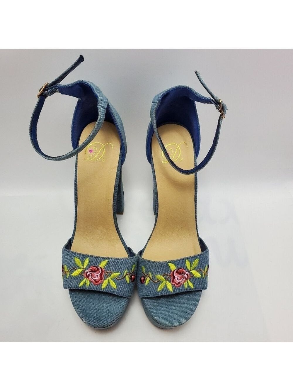 Heart in D Blue Denim Floral Embroidered Platform Heels Sandals Size 8 - Picture 7 of 12